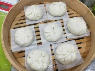 白菜东坡肉包子的做法步骤:7