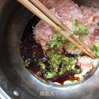 “野菜”荠菜白菜扇贝丁饺子的做法步骤:13