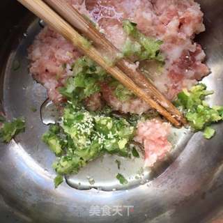 “野菜”荠菜白菜扇贝丁饺子的做法步骤:12