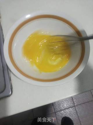 微波炉版鸡蛋羹的做法步骤:2