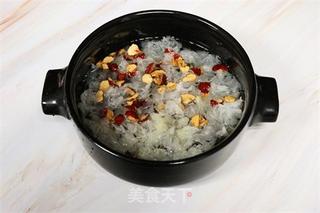 滋补桃胶银耳炖奶【法帅蒸汽烤箱式】的做法步骤:4