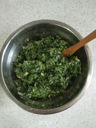 菠菜水煎饺的做法步骤:7