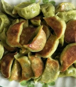 菠菜水煎饺的做法步骤:13