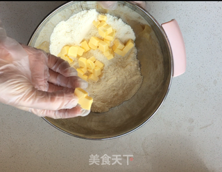 浆果妙芙的做法步骤:2