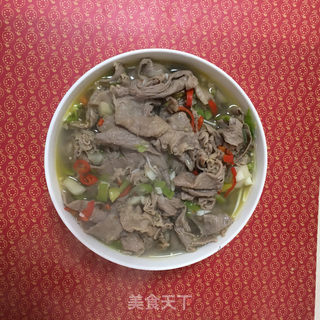 酸汤肥牛的做法步骤：10
