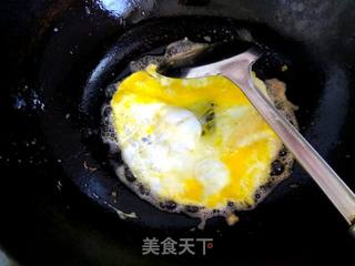 玉米面荠菜鸡蛋馅煎饺的做法步骤:10