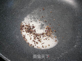 自制咸猪肉的做法步骤:2
