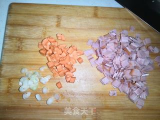 玉米豌豆火腿炒饭的做法步骤:3