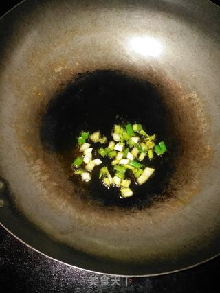 韭菜肉末豆腐羹的做法步骤:4