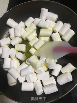 奶香雪花酥的做法步骤:3