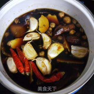 卤猪头肉+卤蛋的做法步骤:7