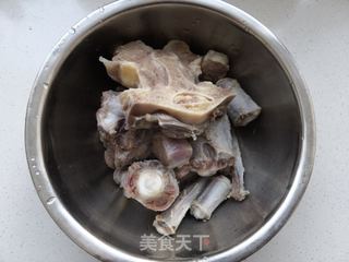 西红柿牛尾汤的做法步骤:3