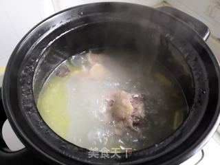 西红柿牛尾汤的做法步骤:5