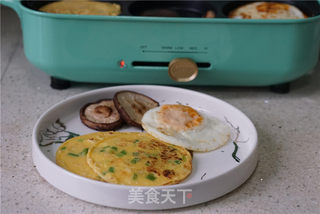香菇鸡蛋葱花饼的做法步骤:6