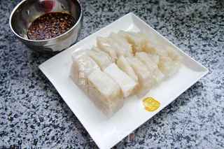 蒜泥肉皮冻的做法步骤:8