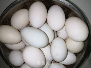 腌制咸鸭蛋的做法步骤:2