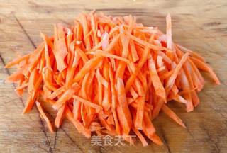 白菜心拌蜇皮的做法步骤:3