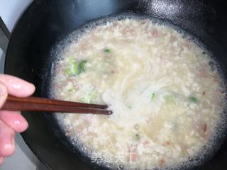 西兰花火腿疙瘩汤的做法步骤:12