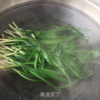 韭菜拌牡蛎的做法步骤:5
