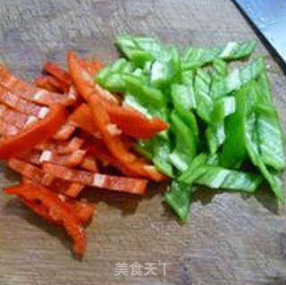 双椒茶树菇牛蛙的做法步骤:6