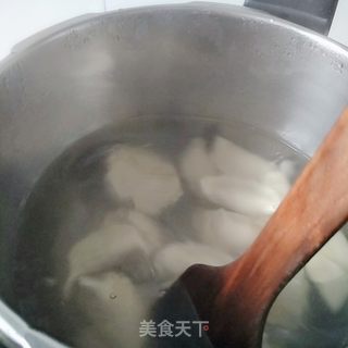 高压锅快速煮饺子的做法步骤:5