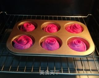 玫瑰花面包的做法步骤:12