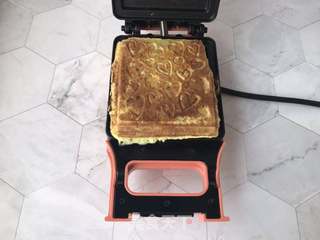 草莓芒果三明治的做法步骤:10
