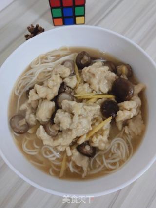 香菇滑肉面的做法步骤：6