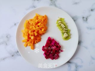 缤纷芒果奶昔的做法步骤:2