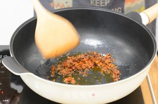 肉末青蒜豆腐的做法步骤:5