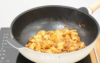 肉末青蒜豆腐的做法步骤：7