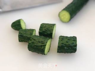 速腌黄瓜的做法步骤:2