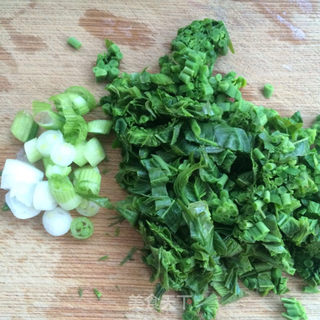 香椿芽拌荞麦面的做法步骤:5