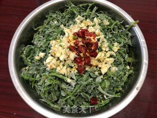 寻味春天-苜蓿蒸菜的做法步骤:6
