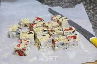 草莓雪花酥的做法步骤:9