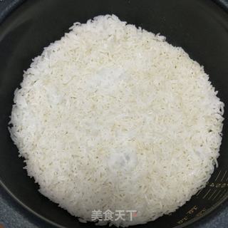 茄子盖浇饭的做法步骤：1