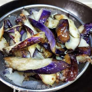 茄子盖浇饭的做法步骤：7