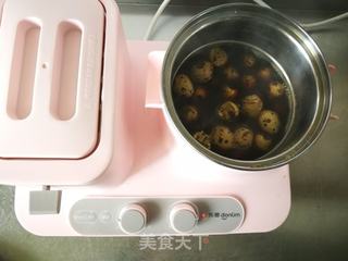 五香鹌鹑蛋的做法步骤:5