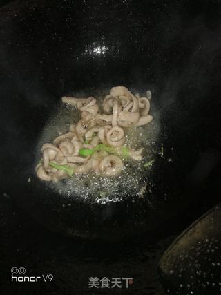 圆包菜炒面的做法步骤：5