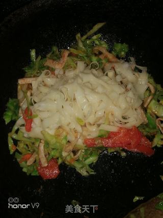 圆包菜炒面的做法步骤：8