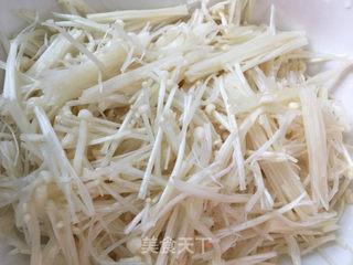 蒜茸金针菇蒸黑虎虾的做法步骤:5
