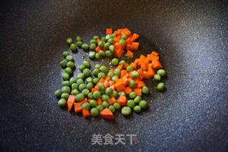 泰式椰香菠萝饭的做法步骤：3