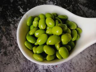 春笋毛豆炒米饭的做法步骤:4