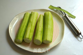 丝瓜炖豆腐的做法步骤:3