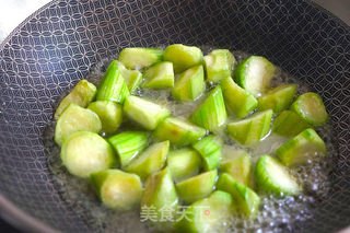 丝瓜炖豆腐的做法步骤:6