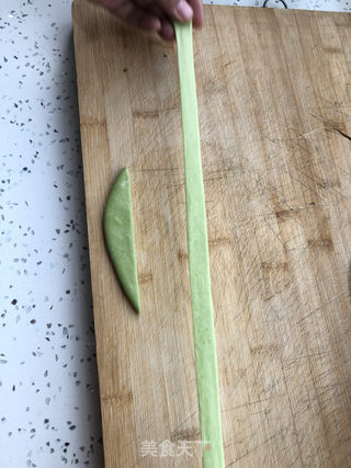 油泼菠菜面的做法步骤:12