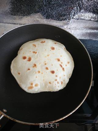鸡蛋灌饼的做法步骤:11