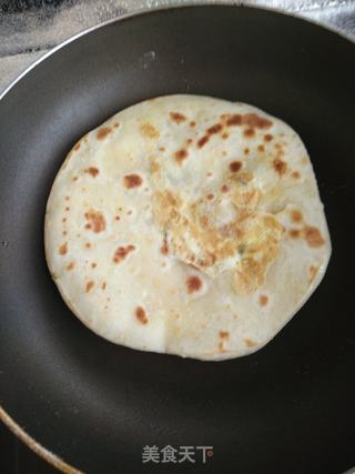 鸡蛋灌饼的做法步骤：14