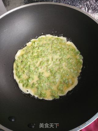 榆钱鸡蛋饼的做法步骤:7