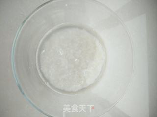榆钱粥的做法步骤：1
